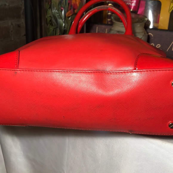 Tory Burch Robinson Dome Satchel - Picture 7 of 8